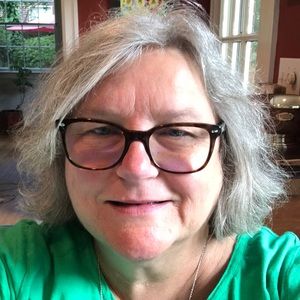 Meet your Posher, Julianne